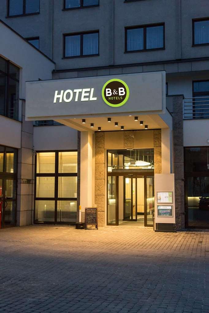 B&B Hotel Nowy Targ Centrum Ngoại thất bức ảnh